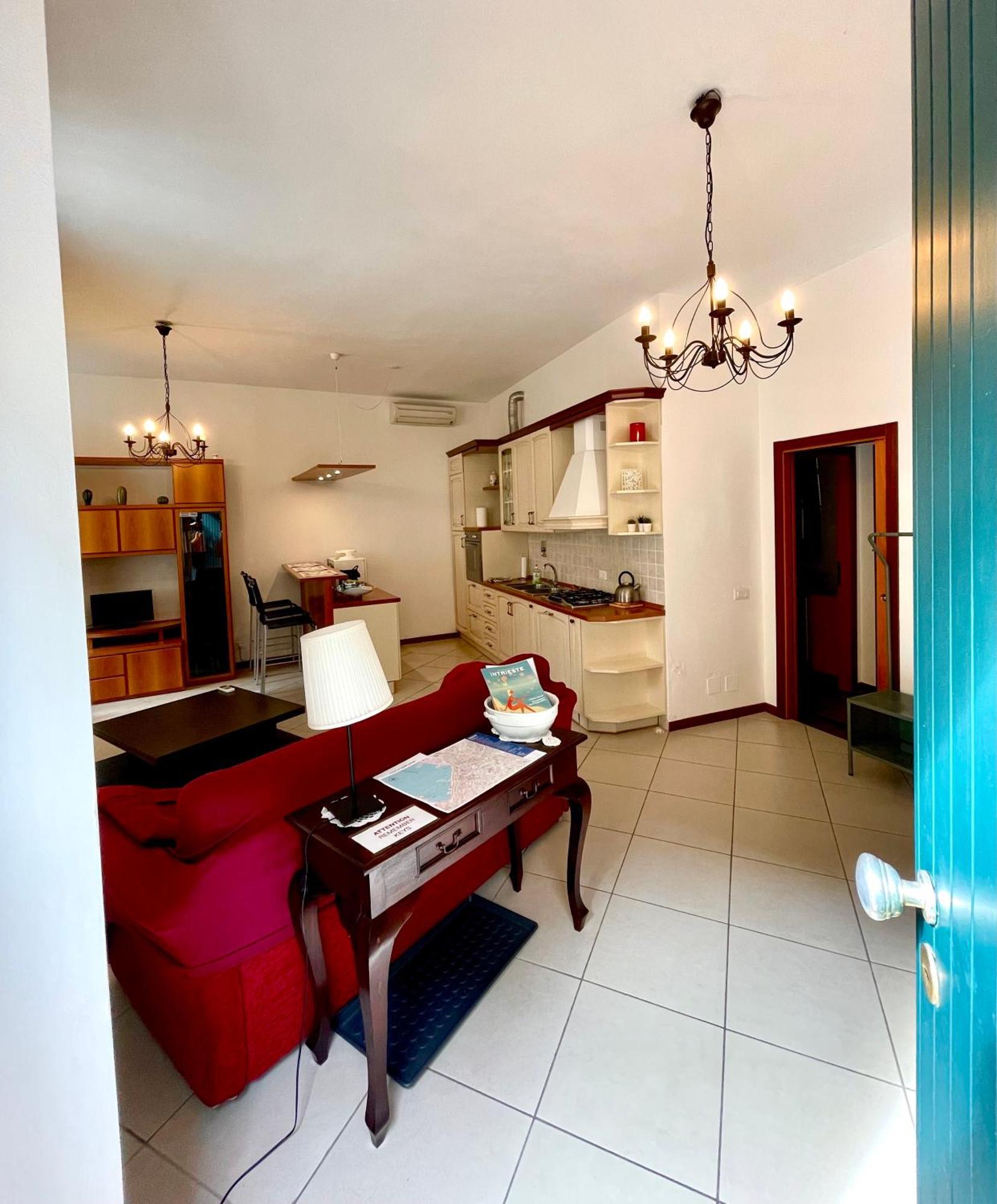 Trionfo Your Home In Trieste Business And Holiday Stays Exterior photo